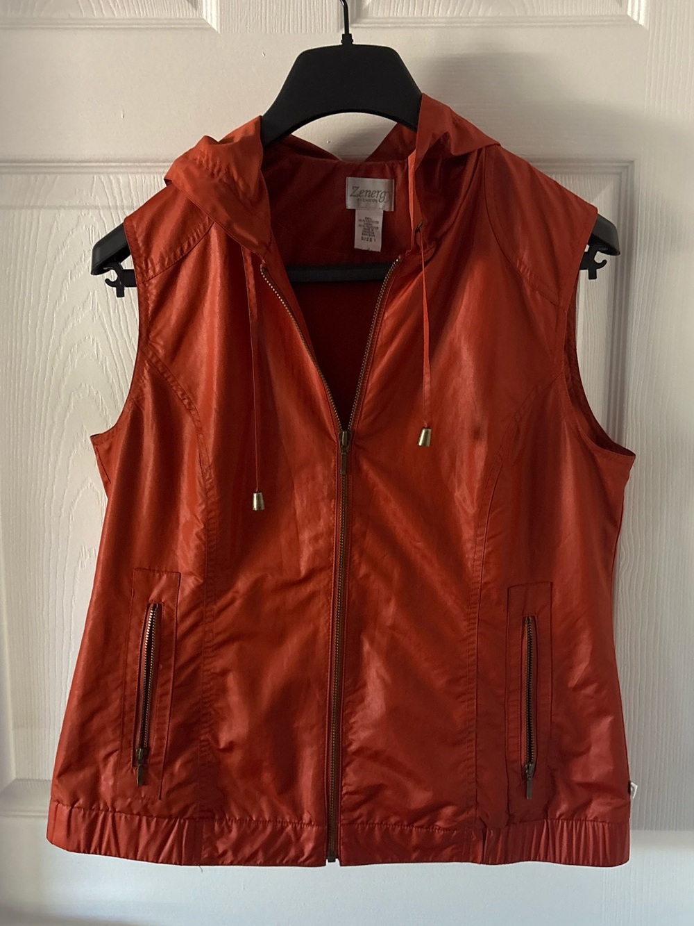 Zenergy by Chico's orange hooded nylon vest Size 1